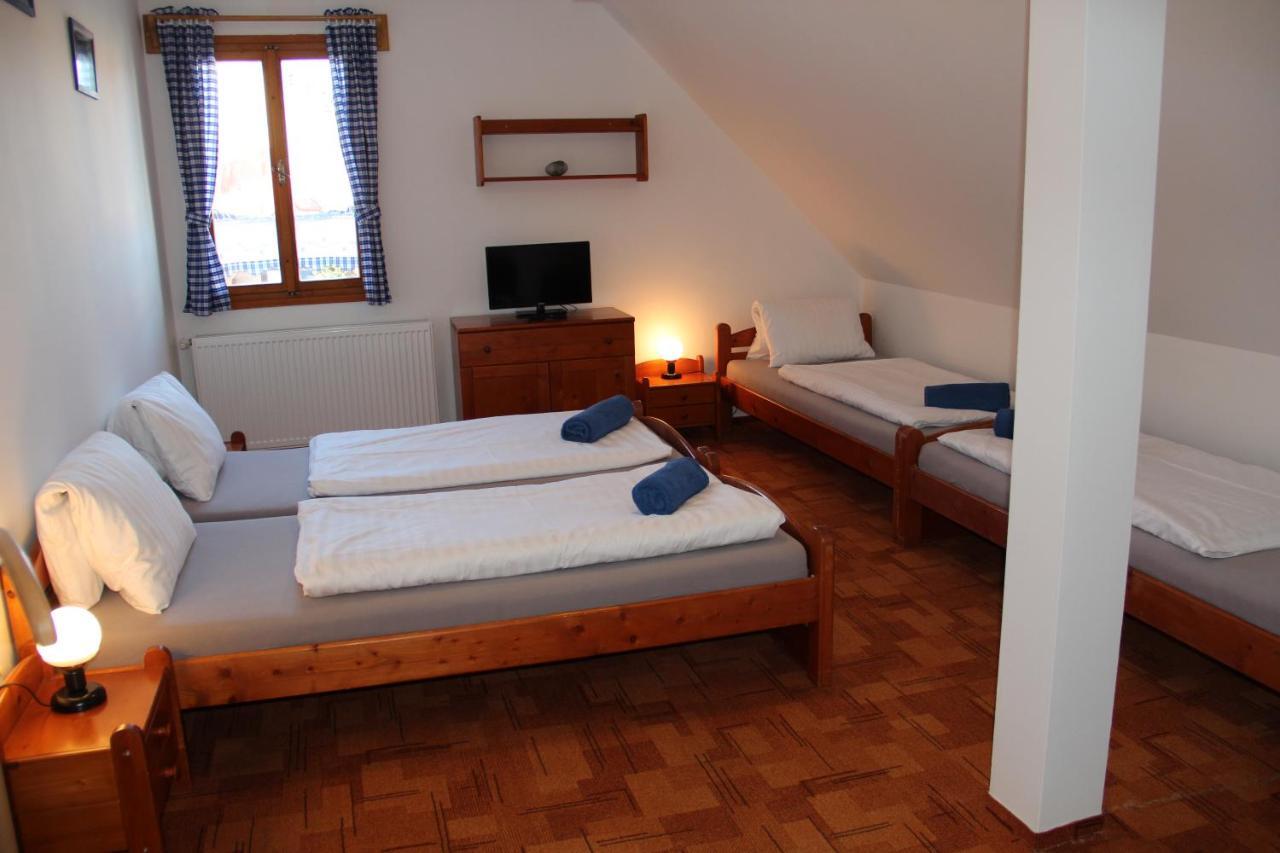 Modry Pension Rokytnice Rokytnice nad Jizerou Exterior foto